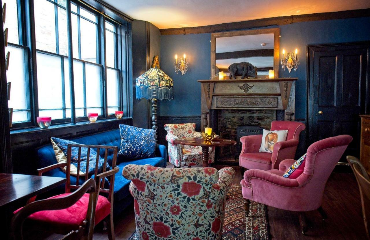 The Old Vicarage Hotel & Restaurant Bridgwater Bagian luar foto The interior of the restaurant