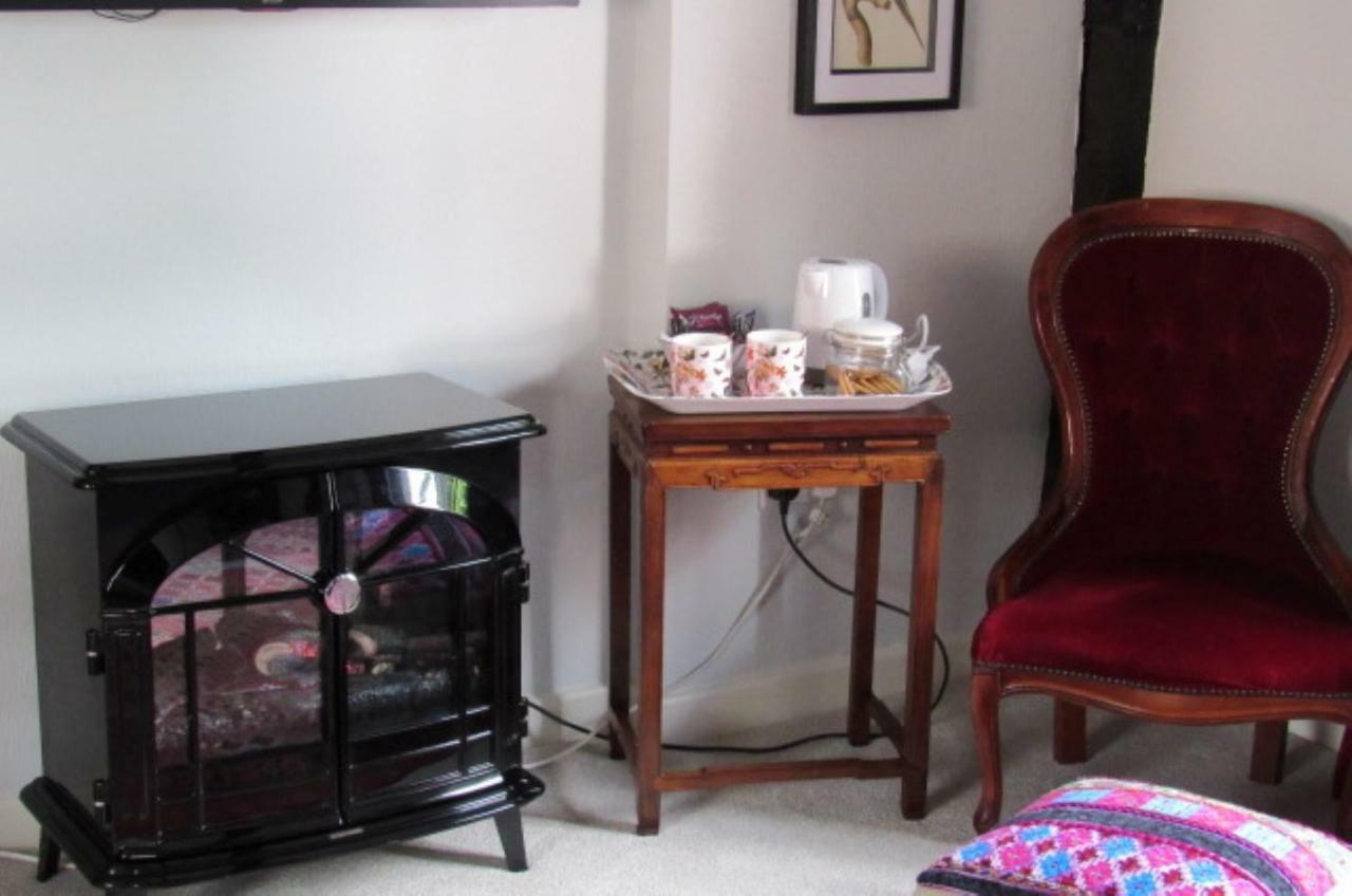 The Old Vicarage Hotel & Restaurant Bridgwater Bagian luar foto A tea table