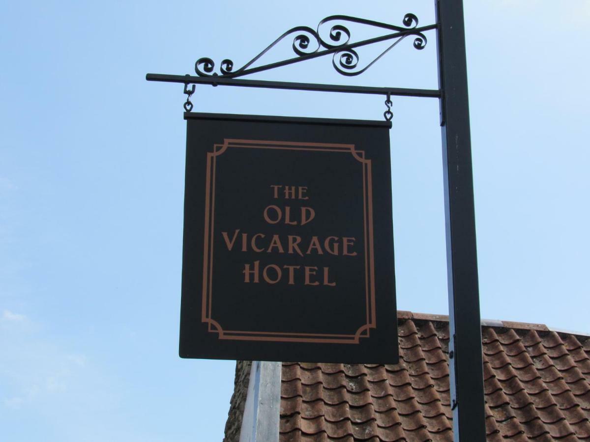 The Old Vicarage Hotel & Restaurant Bridgwater Bagian luar foto The Old Vic Hotel