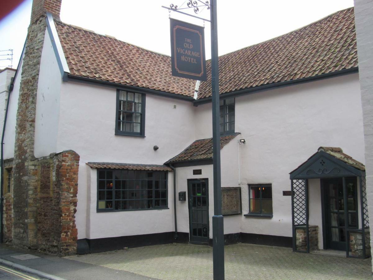 The Old Vicarage Hotel & Restaurant Bridgwater Bagian luar foto The Old Plough Inn